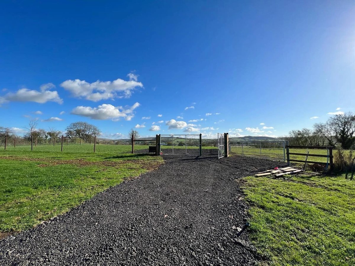 Mile Elm Farm Dog Paddock, Calne in Wiltshire
